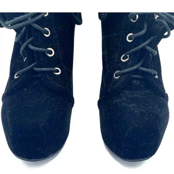 Steampunk Club Couture Velour Studded Platforms - Picture 12 of 12